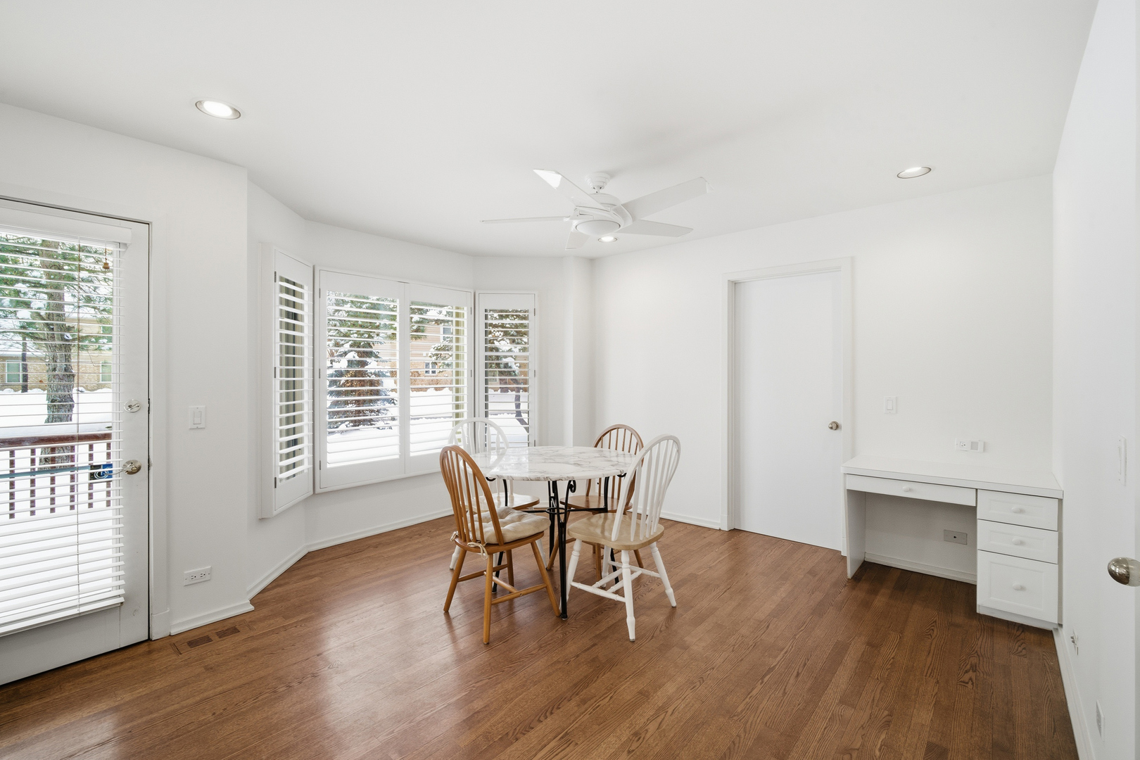 336 Rivershire Court Lincolnshire, IL 60069 - Photo 8 of 26