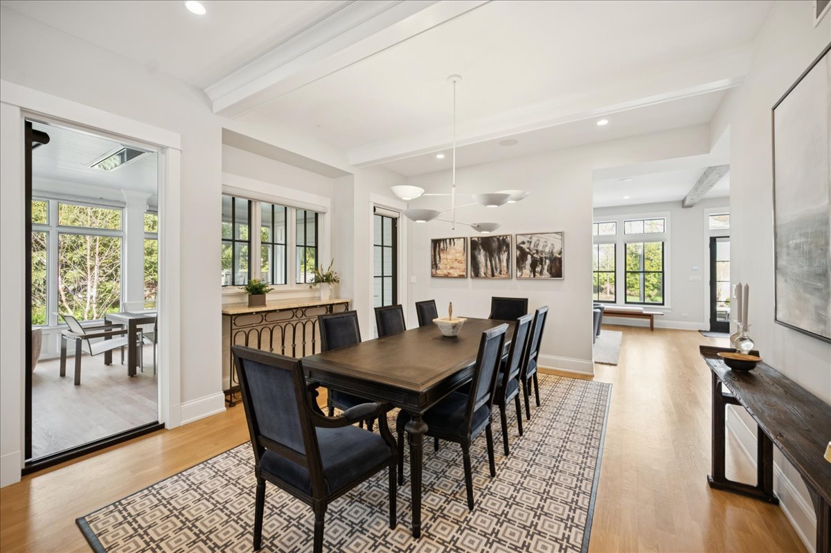 610 Forest Avenue Wilmette, IL 60091 - Photo 12 of 77