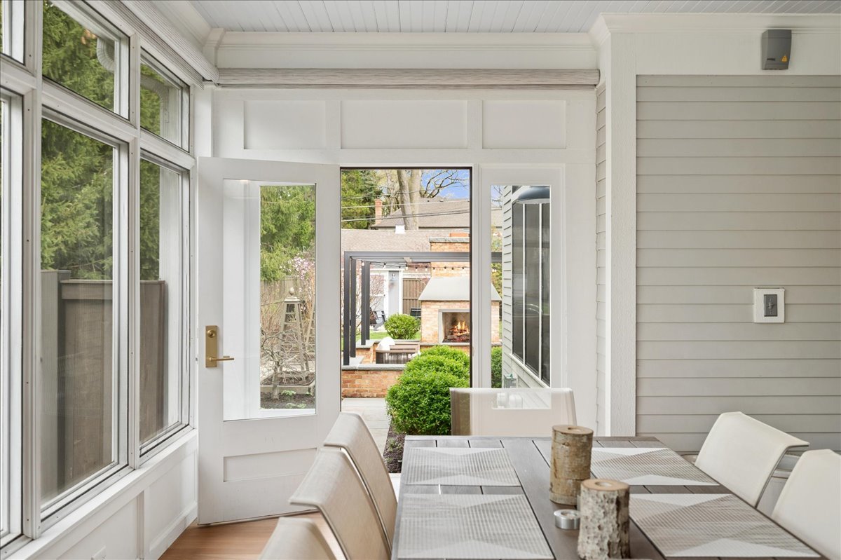 610 Forest Avenue Wilmette, IL 60091 - Photo 18 of 77