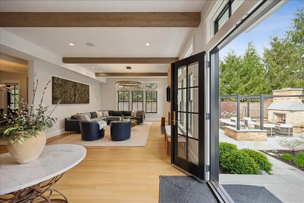 $5,200,000 | 610 Forest Avenue, Wilmette, IL 60091