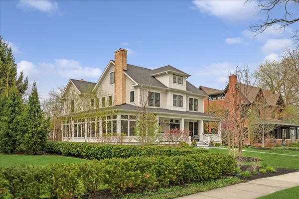 $5,200,000 | 610 Forest Avenue, Wilmette, IL 60091