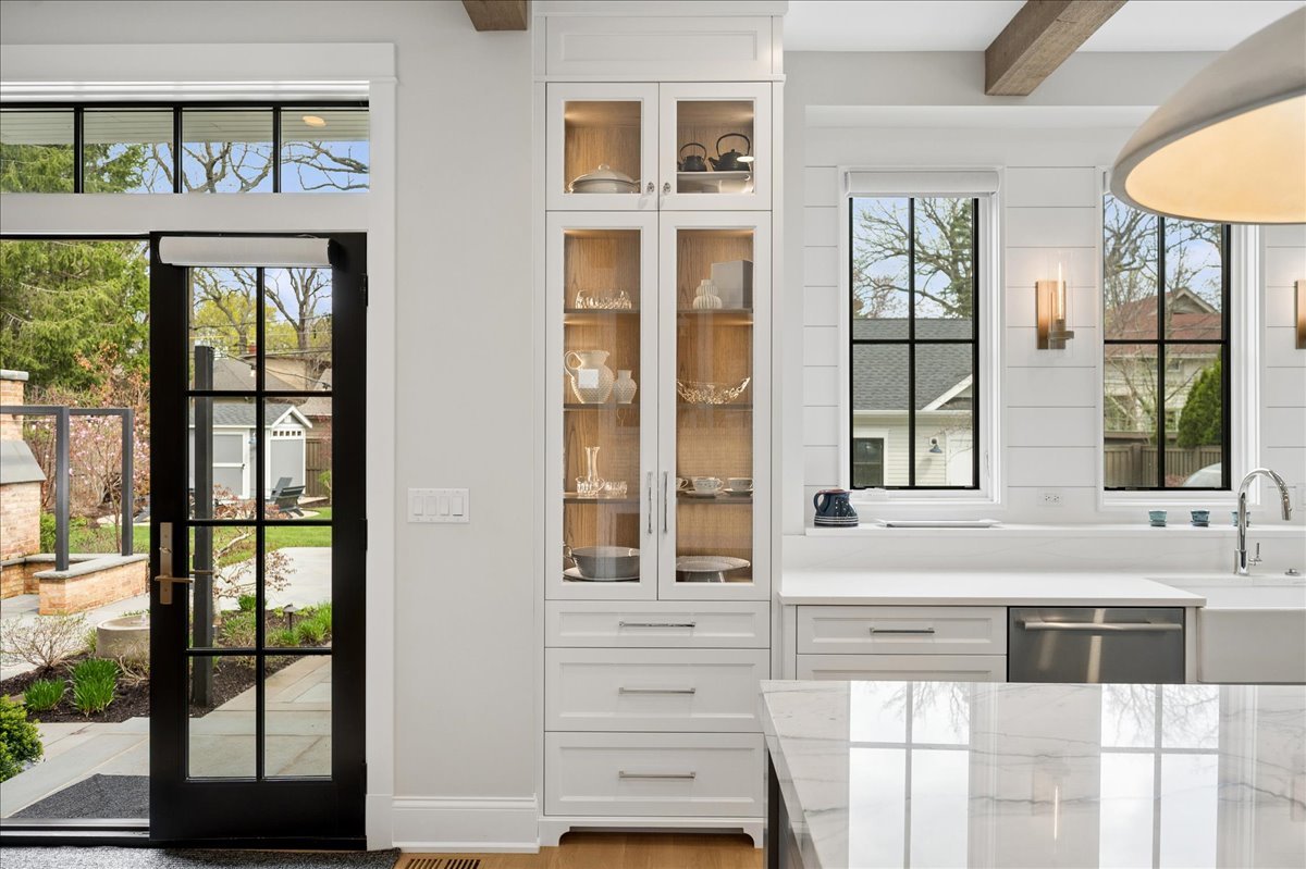 610 Forest Avenue Wilmette, IL 60091 - Photo 33 of 77