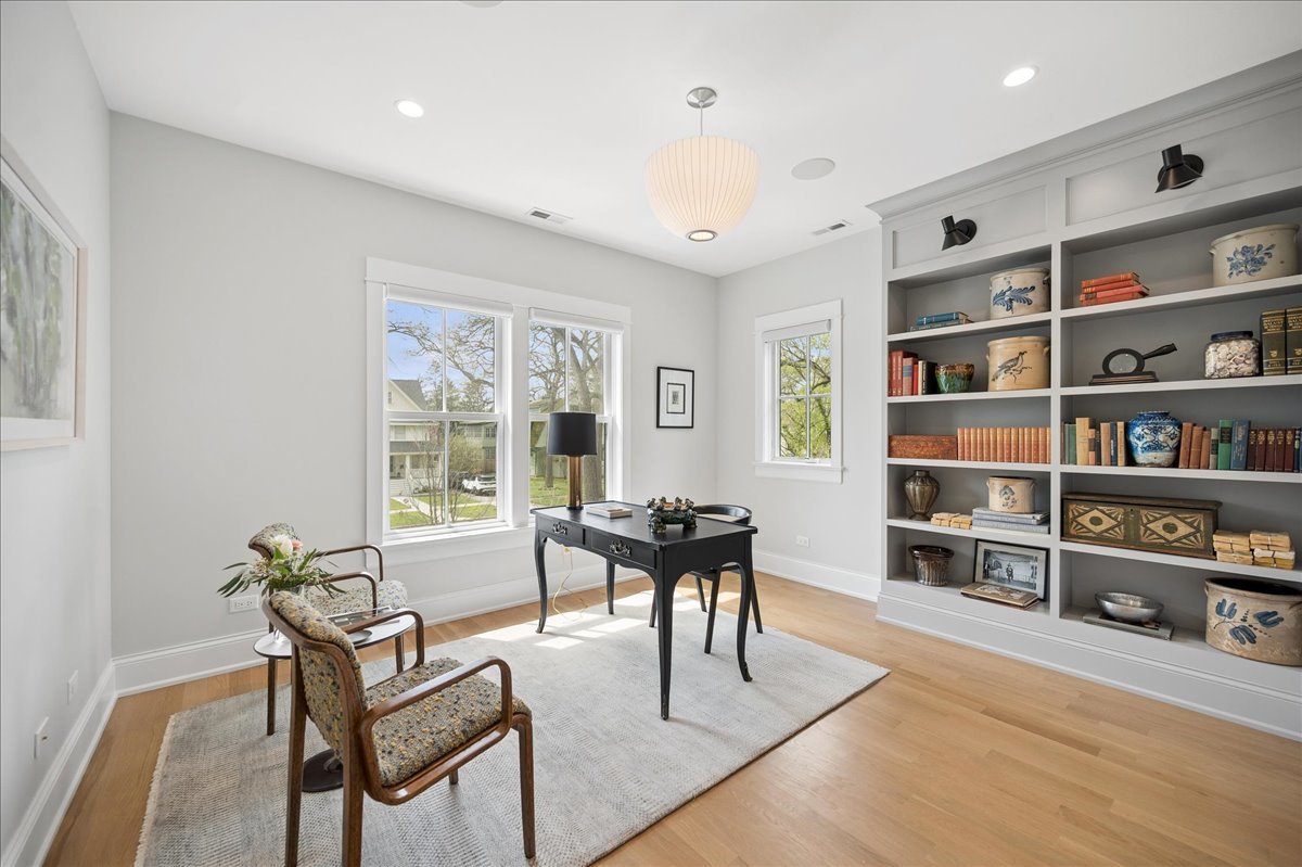 610 Forest Avenue Wilmette, IL 60091 - Photo 47 of 77