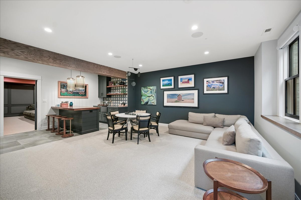 610 Forest Avenue Wilmette, IL 60091 - Photo 54 of 77