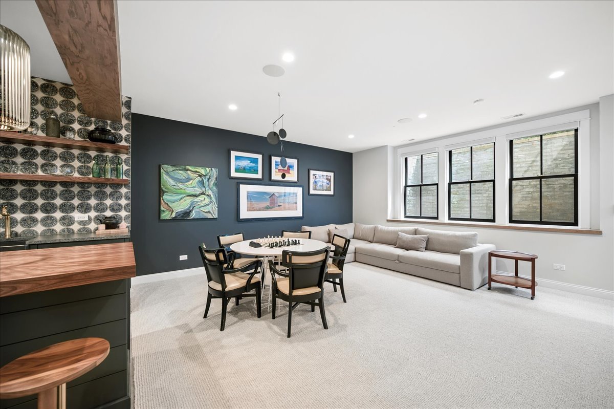 610 Forest Avenue Wilmette, IL 60091 - Photo 55 of 77