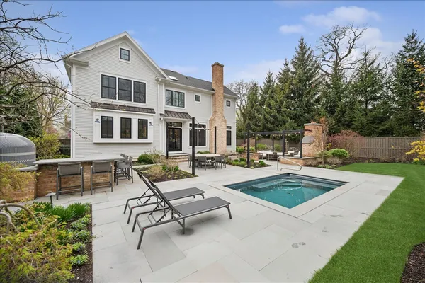 $5,200,000 | 610 Forest Avenue, Wilmette, IL 60091
