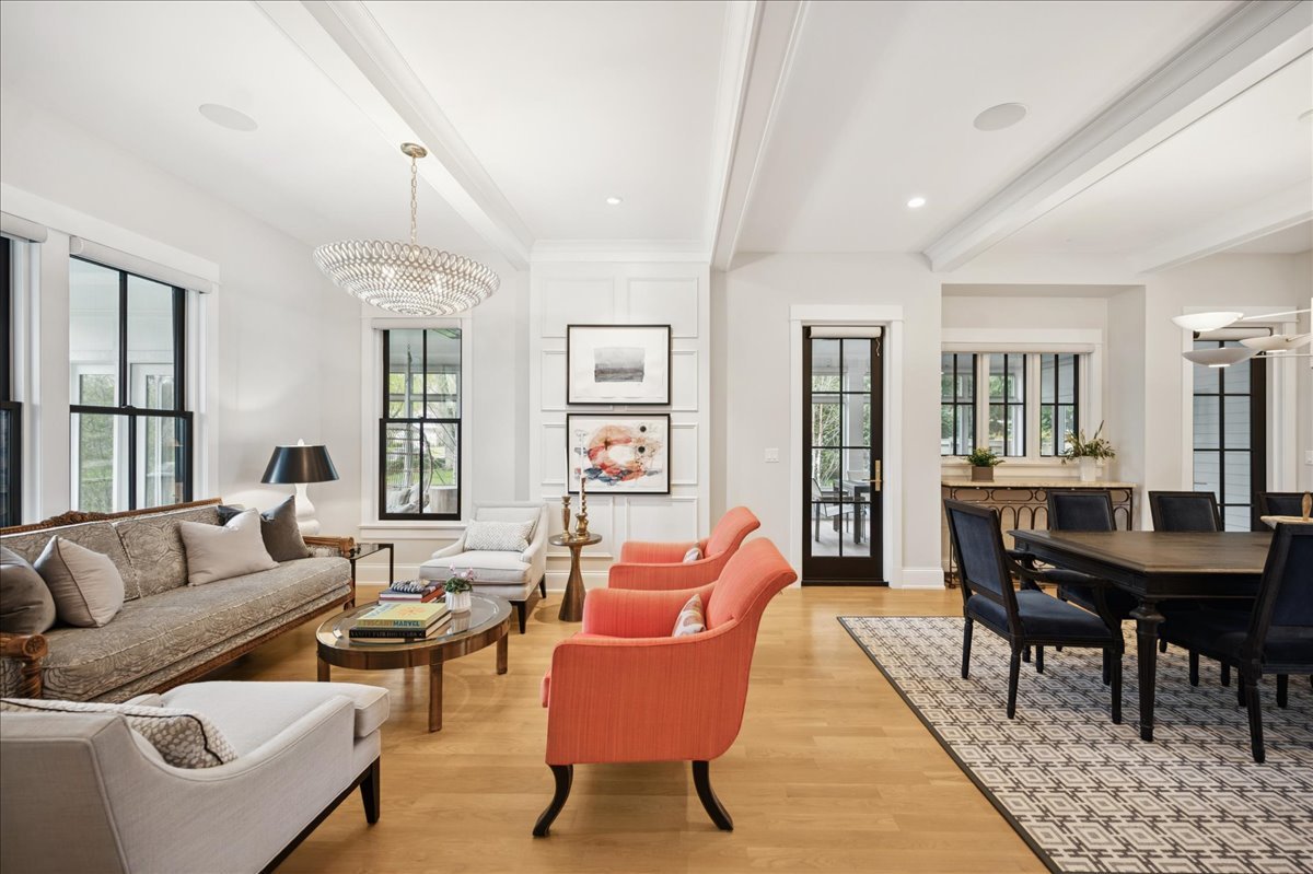 610 Forest Avenue Wilmette, IL 60091 - Photo 7 of 77