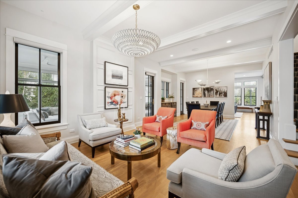 610 Forest Avenue Wilmette, IL 60091 - Photo 9 of 77