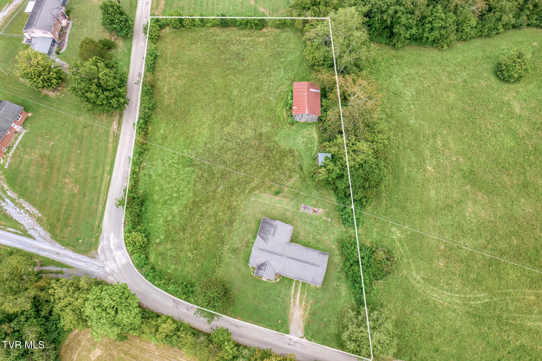 404 Pine Hill Road Bluff City, TN 37618 - Photo 2 of 35 404 Pine Hill Rd-4