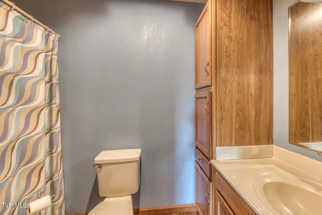 $270,000 | 404 Pine Hill Road, Bluff City, TN 37618