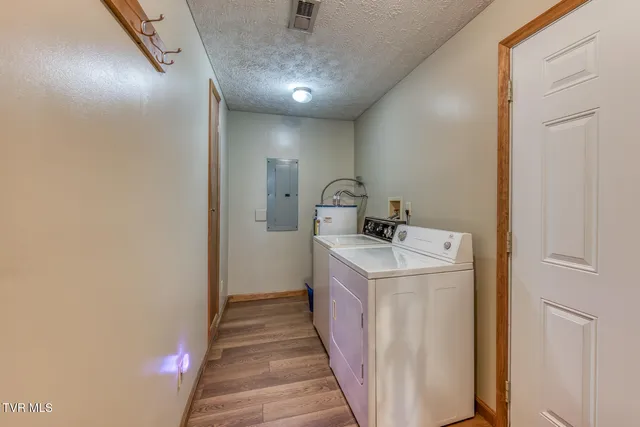 $270,000 | 404 Pine Hill Road, Bluff City, TN 37618