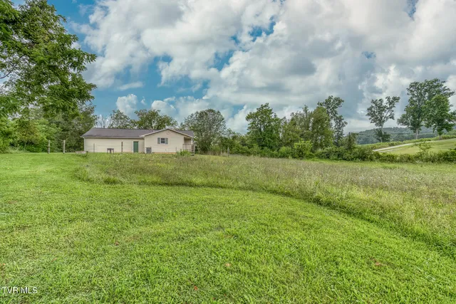 $270,000 | 404 Pine Hill Road, Bluff City, TN 37618