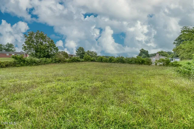 $270,000 | 404 Pine Hill Road, Bluff City, TN 37618