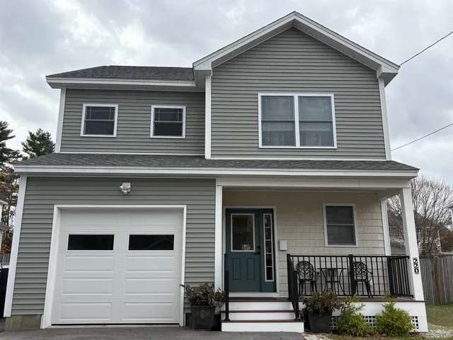 $599,000 | 220 Mast Road, Manchester, NH 03102