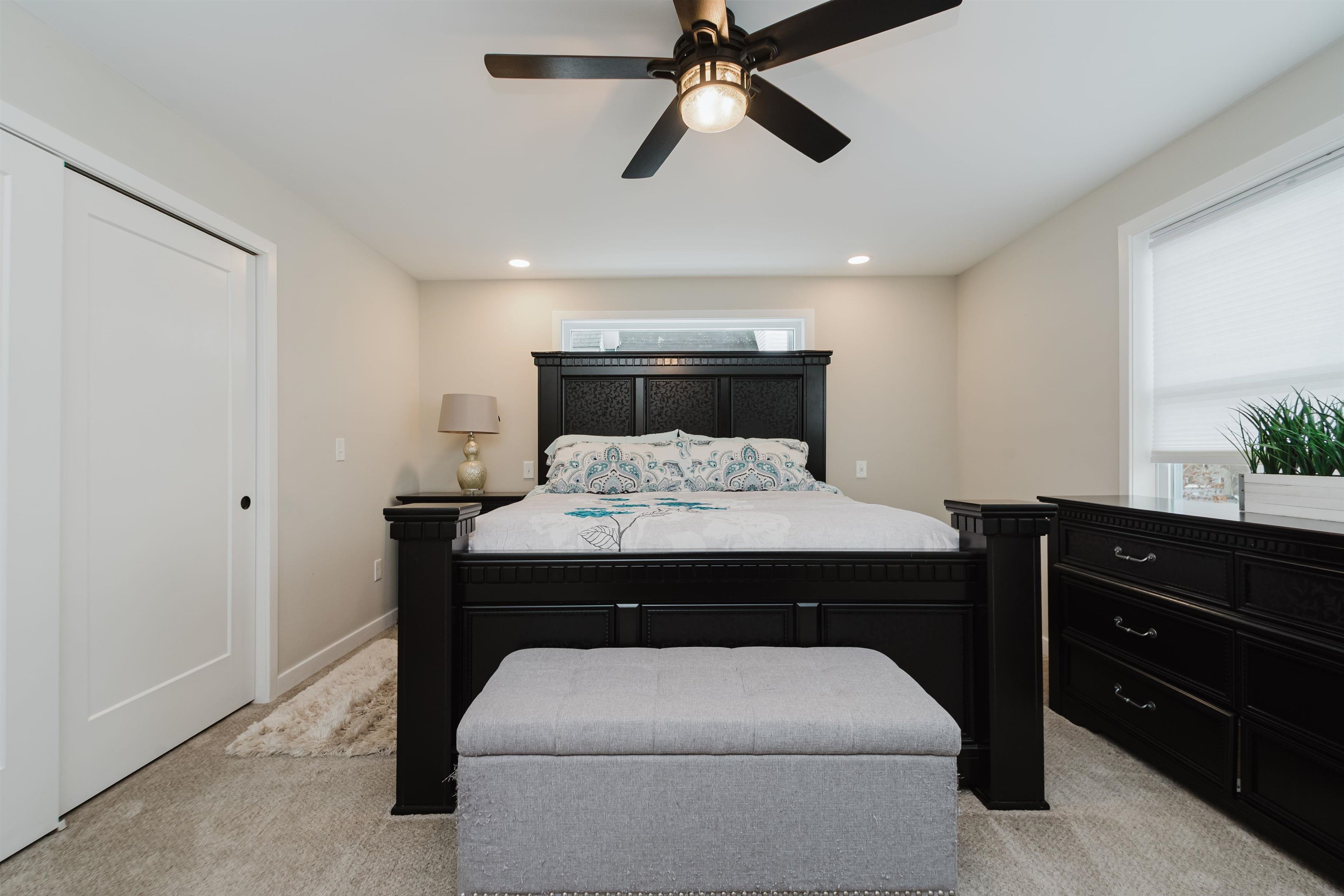 220 Mast Road Manchester, NH 03102 - Photo 16 of 32