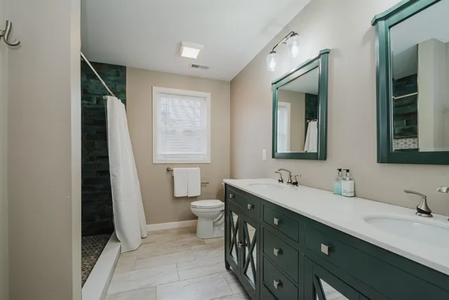 $599,000 | 220 Mast Road, Manchester, NH 03102