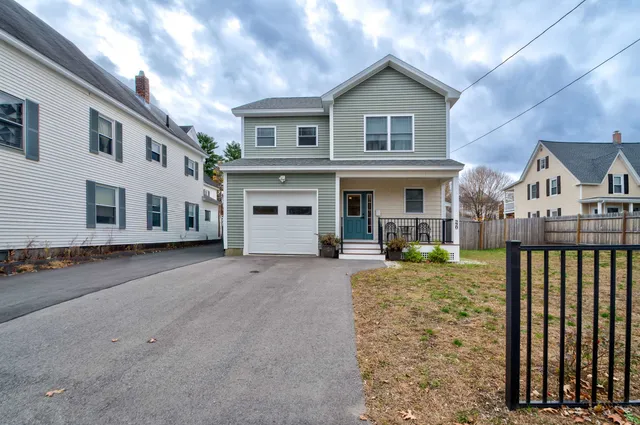 $599,000 | 220 Mast Road, Manchester, NH 03102