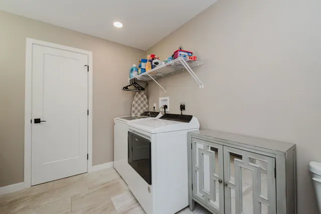 $599,000 | 220 Mast Road, Manchester, NH 03102