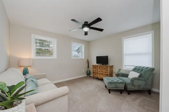 $599,000 | 220 Mast Road, Manchester, NH 03102