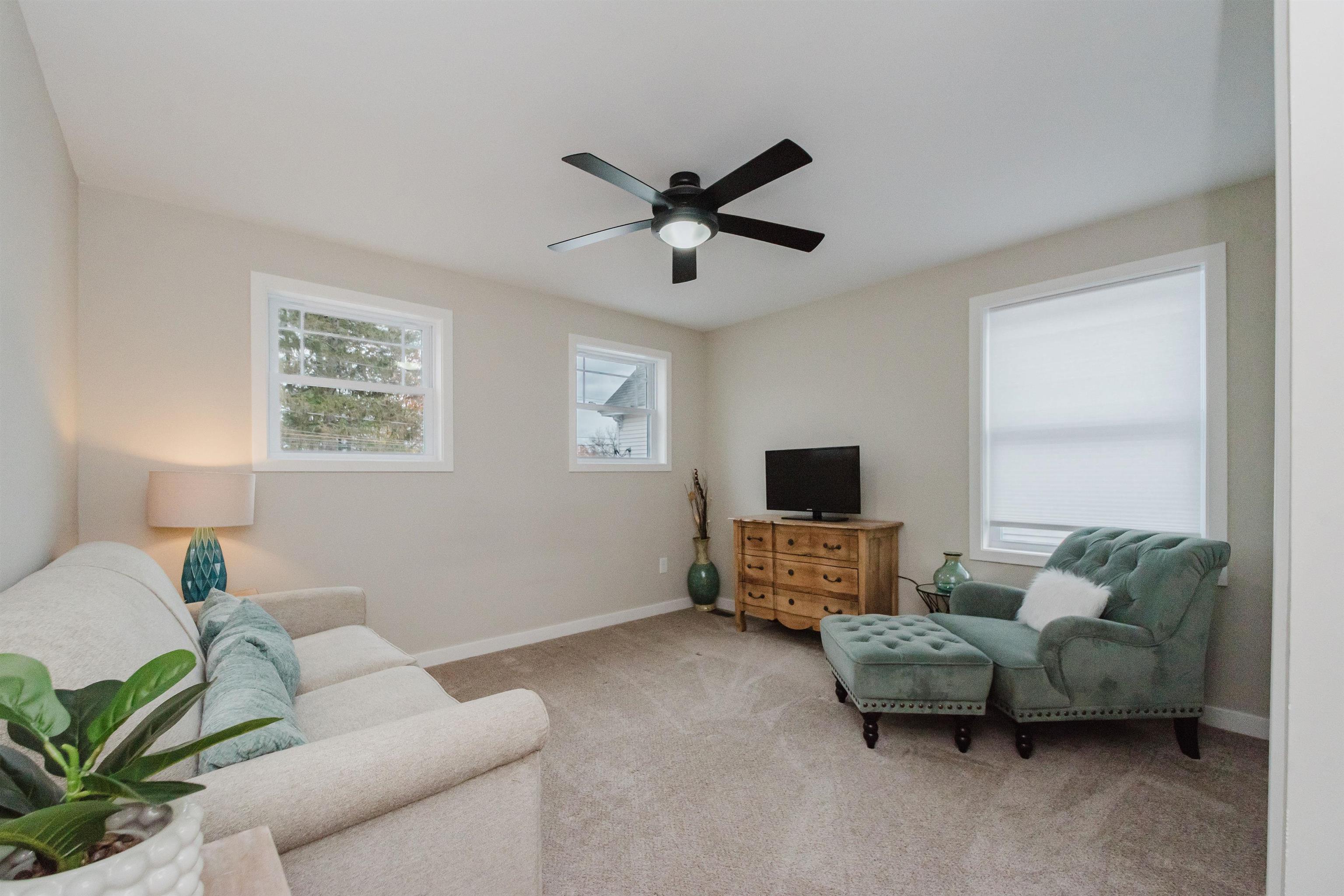 220 Mast Road Manchester, NH 03102 - Photo 26 of 32