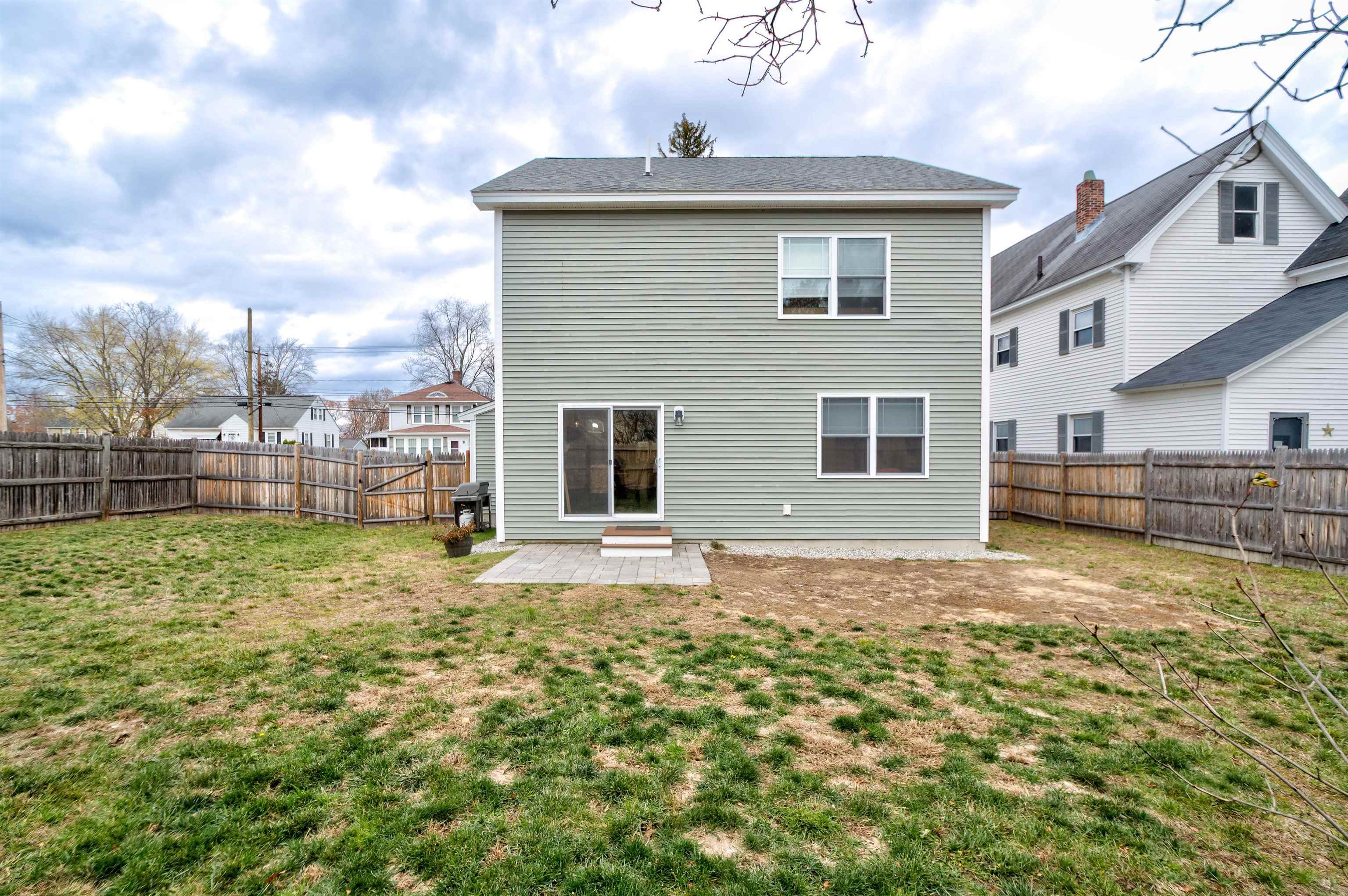 220 Mast Road Manchester, NH 03102 - Photo 29 of 32