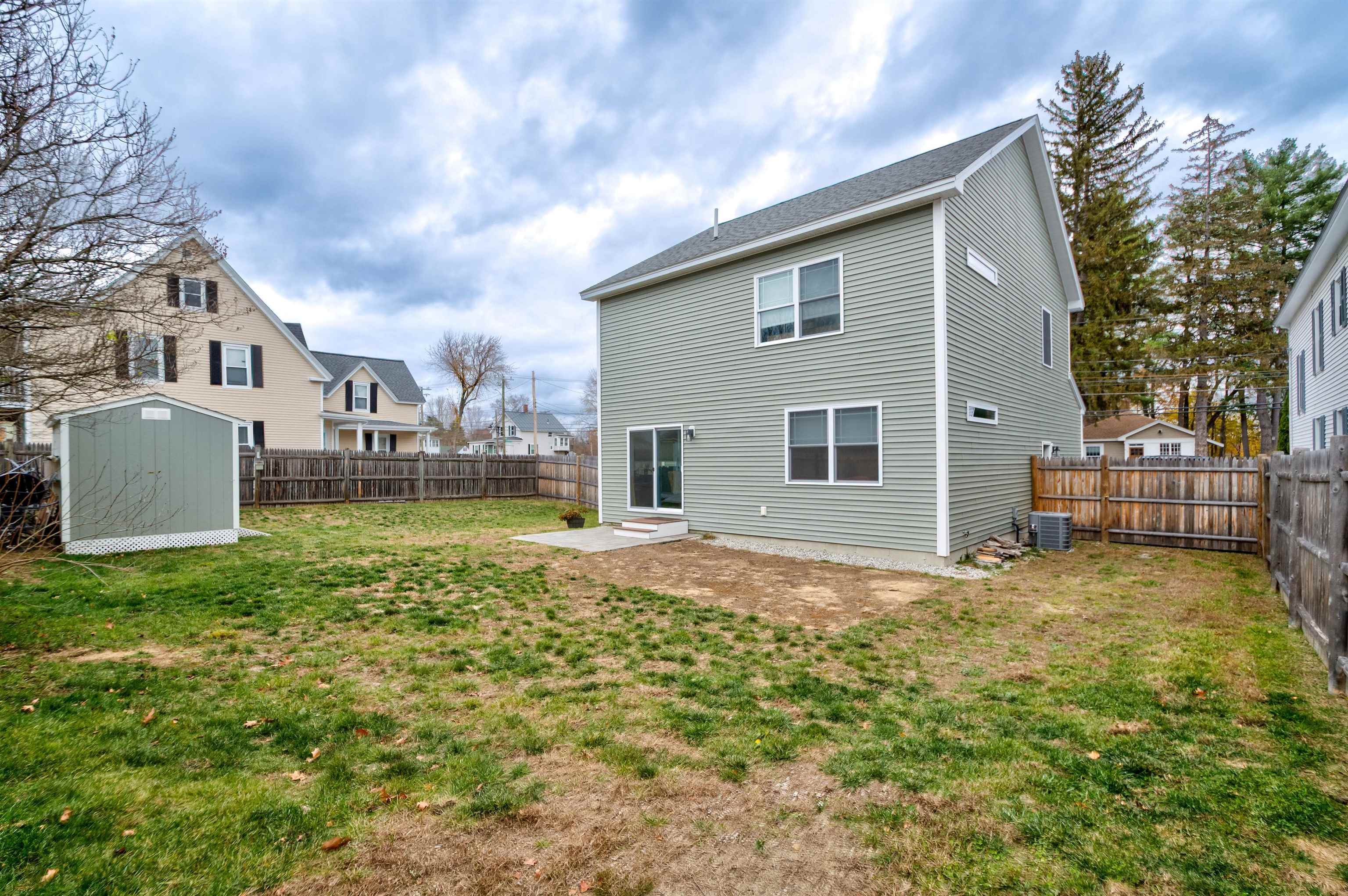 220 Mast Road Manchester, NH 03102 - Photo 30 of 32