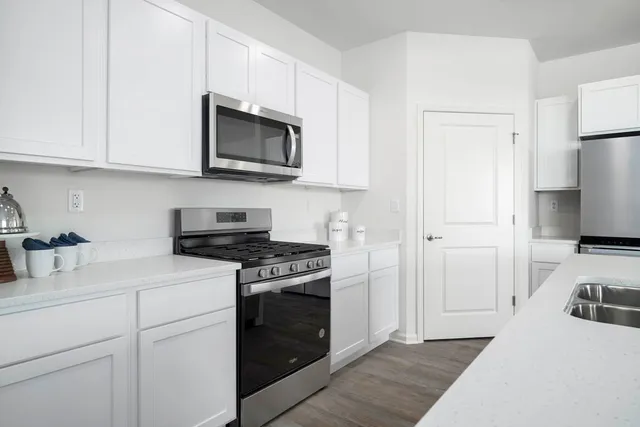 $434,990 | 830 Mesa Lane, Pingree Grove, IL 60140