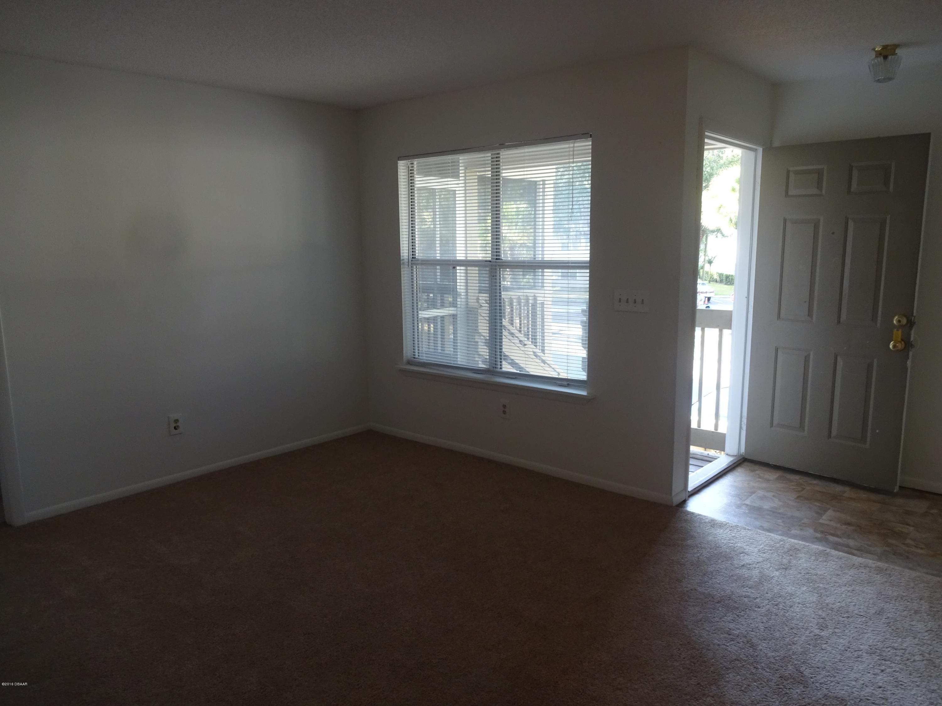 1600 Big Tree Road, Unit S5 South Daytona, FL 32119 - Photo 3 of 16 DSC06019