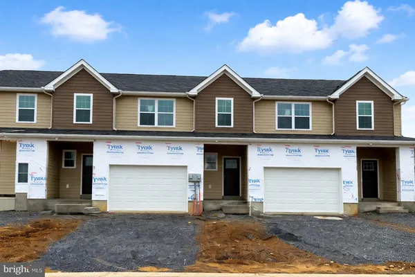 $349,900 | 225 Lucille Way, Fleetwood, PA 19522