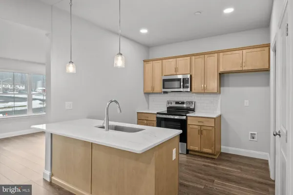 $349,900 | 225 Lucille Way, Fleetwood, PA 19522