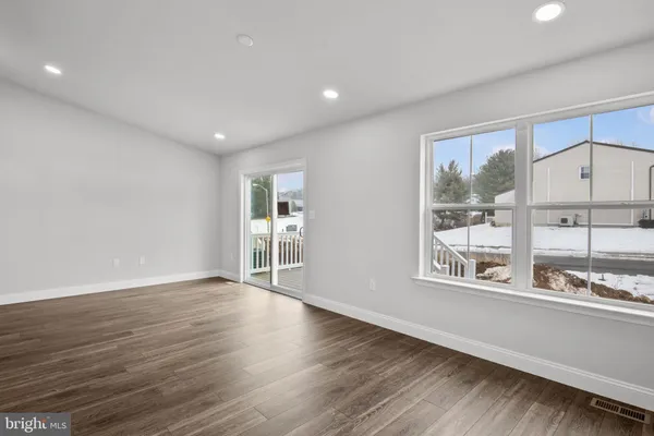 $349,900 | 225 Lucille Way, Fleetwood, PA 19522