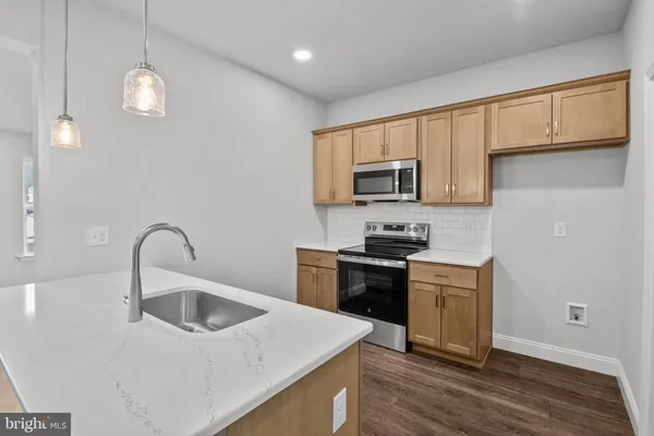 $349,900 | 225 Lucille Way, Fleetwood, PA 19522