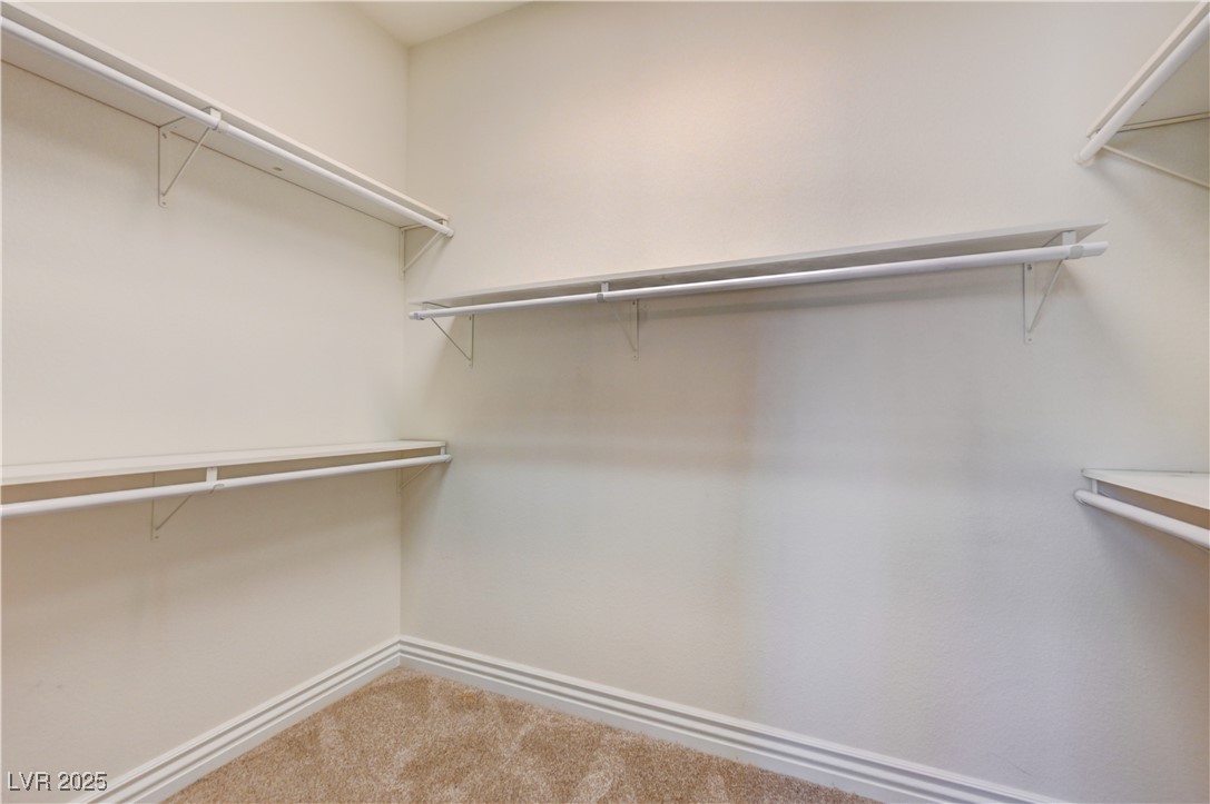 5884 Del Rey Avenue Las Vegas, NV 89146 - Photo 27 of 59 Master walk-in Closet