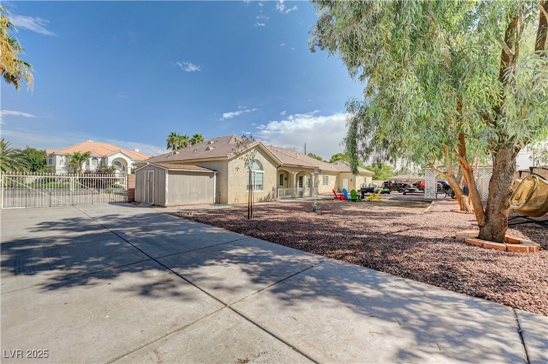 5884 Del Rey Avenue Las Vegas, NV 89146 - Photo 45 of 59 RV Parking with Hook-ups, waste and electric