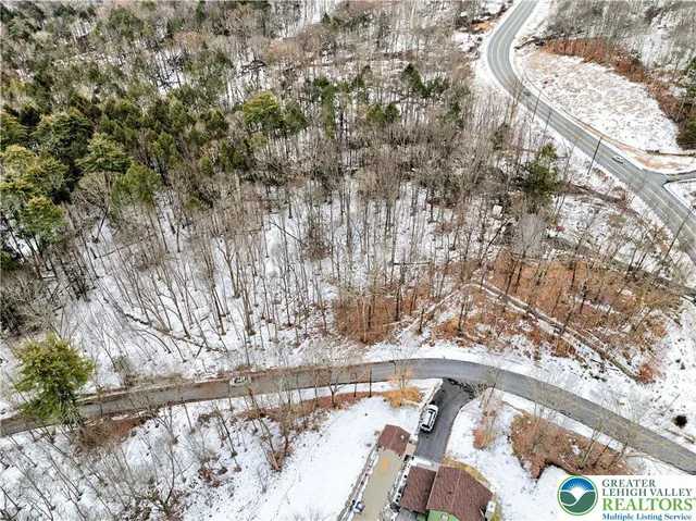 $16,500 | Lot 679 Raccoon Court, Bushkill, PA 18324