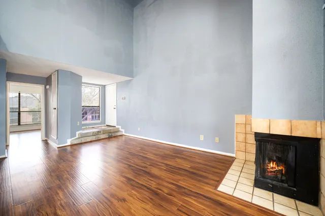 $125,000 | 8359 Sands Point Drive, Unit 218, Houston, TX 77036