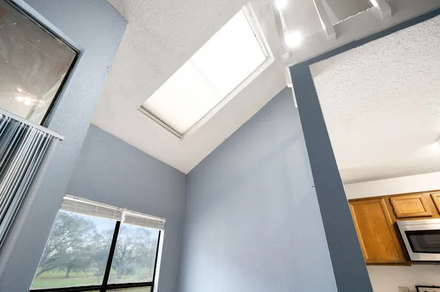 $125,000 | 8359 Sands Point Drive, Unit 218, Houston, TX 77036