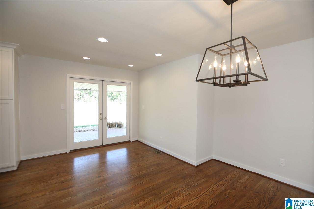 1808 Mission Road Vestavia Hills, AL 35216 - Photo 9 of 33