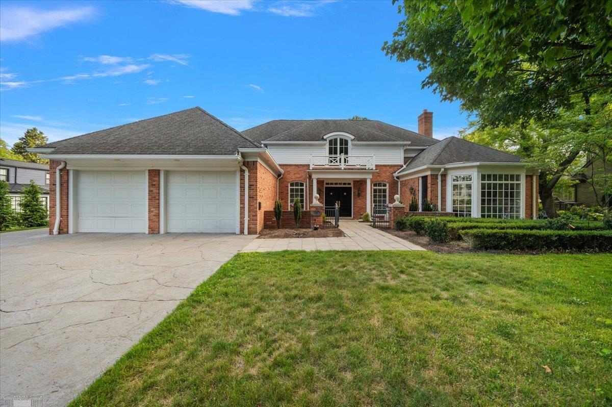 161 Lothrop Road Grosse Pointe, MI 48236 - Photo 2 of 95 50214152-b44695e5-1cc5-491f-8cd8-07a5f55b5d65.JPG