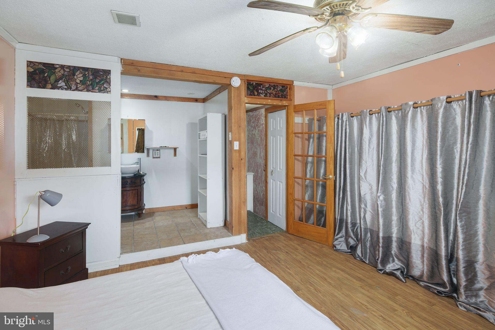 526 Ridgeway Street Gloucester City, NJ 08030 - Photo 18 of 29