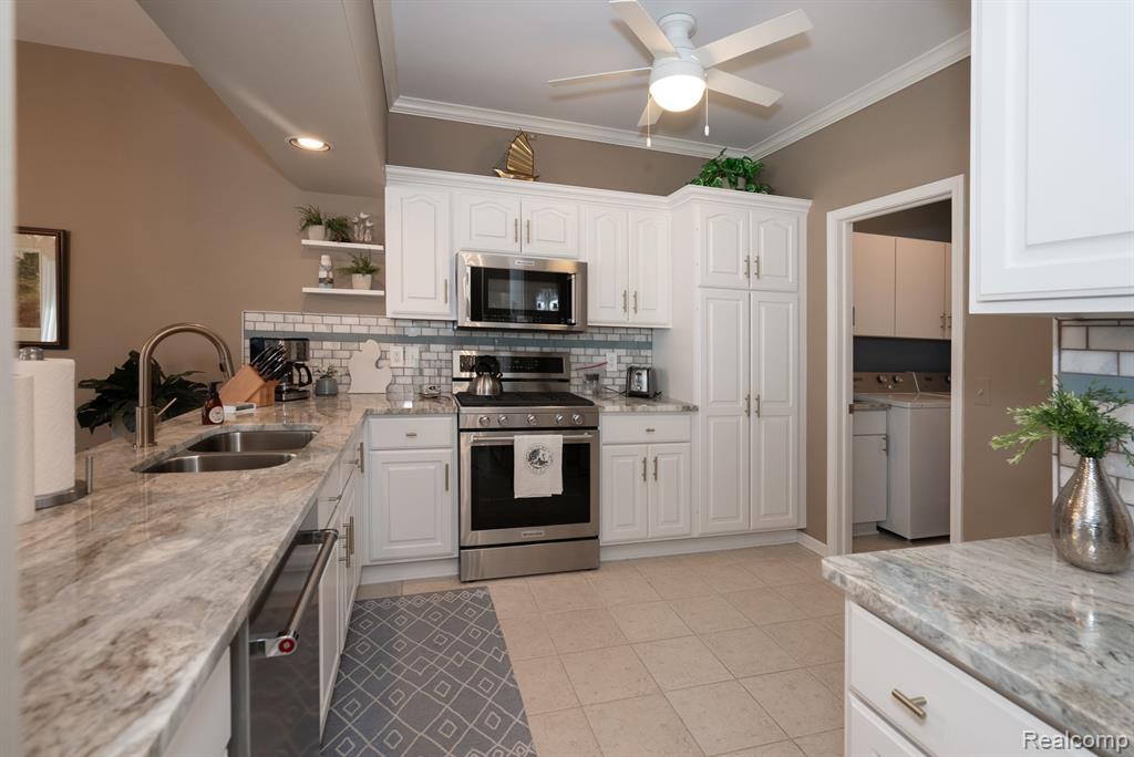 1935 River Road, Unit 33 St. Clair, MI 48079 - Photo 22 of 44