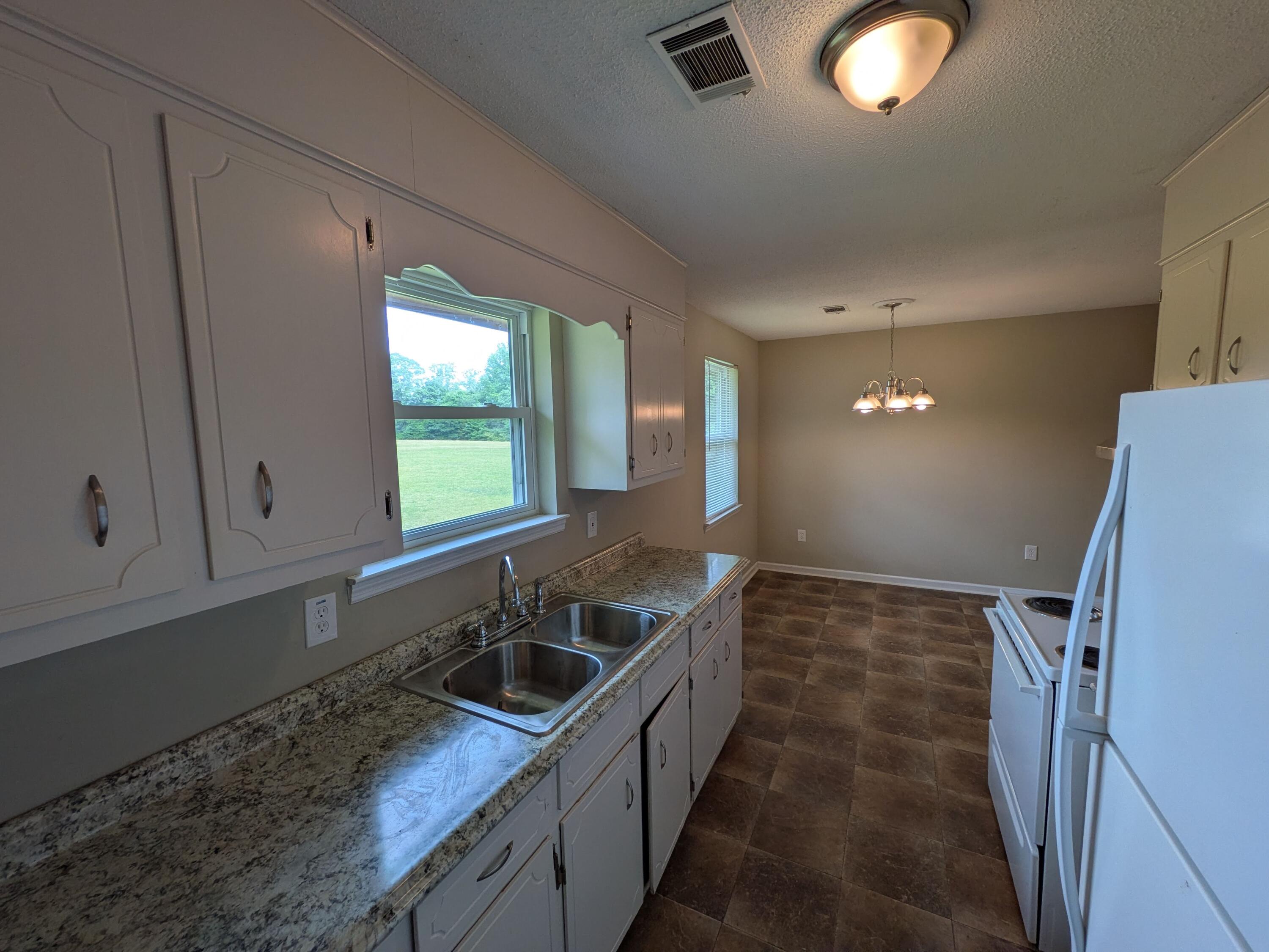 3155 Mesena Road Thomson, GA 30824 - Photo 9 of 26 PXL_20260501_193549890
