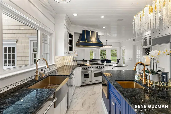 $2,300,000 | 4483 76th Street Southwest, Byron Center, MI 49315