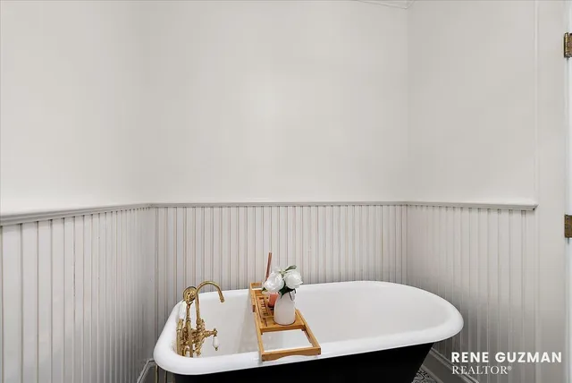 $2,300,000 | 4483 76th Street Southwest, Byron Center, MI 49315