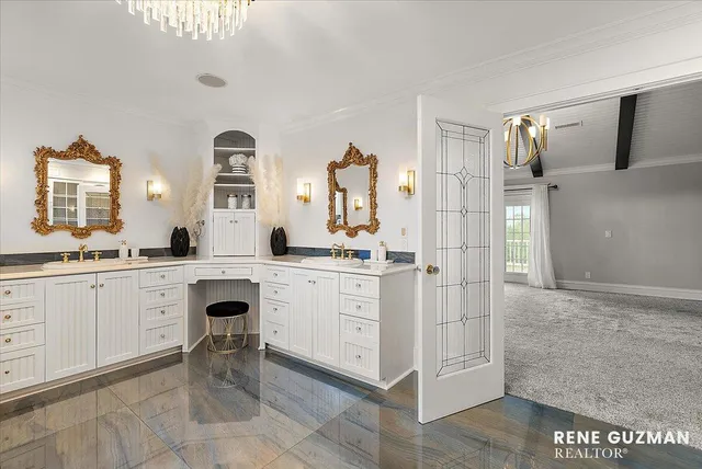 $2,300,000 | 4483 76th Street Southwest, Byron Center, MI 49315