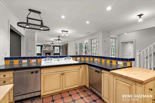 $2,300,000 | 4483 76th Street Southwest, Byron Center, MI 49315