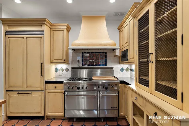 $2,300,000 | 4483 76th Street Southwest, Byron Center, MI 49315