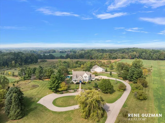 $2,300,000 | 4483 76th Street Southwest, Byron Center, MI 49315