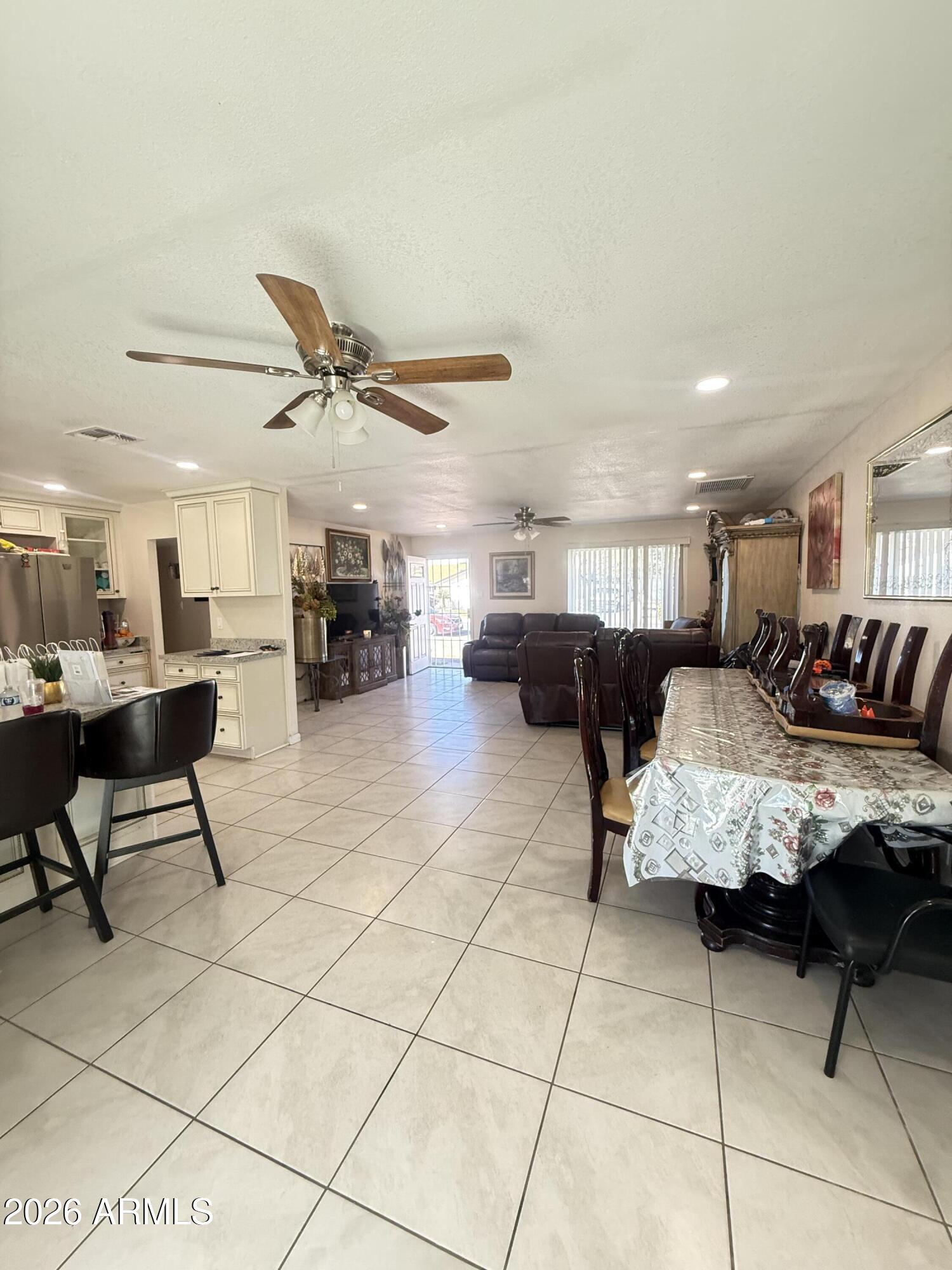 8219 West Piccadilly Road Phoenix, AZ 85033 - Photo 16 of 37 IMG_3251 2