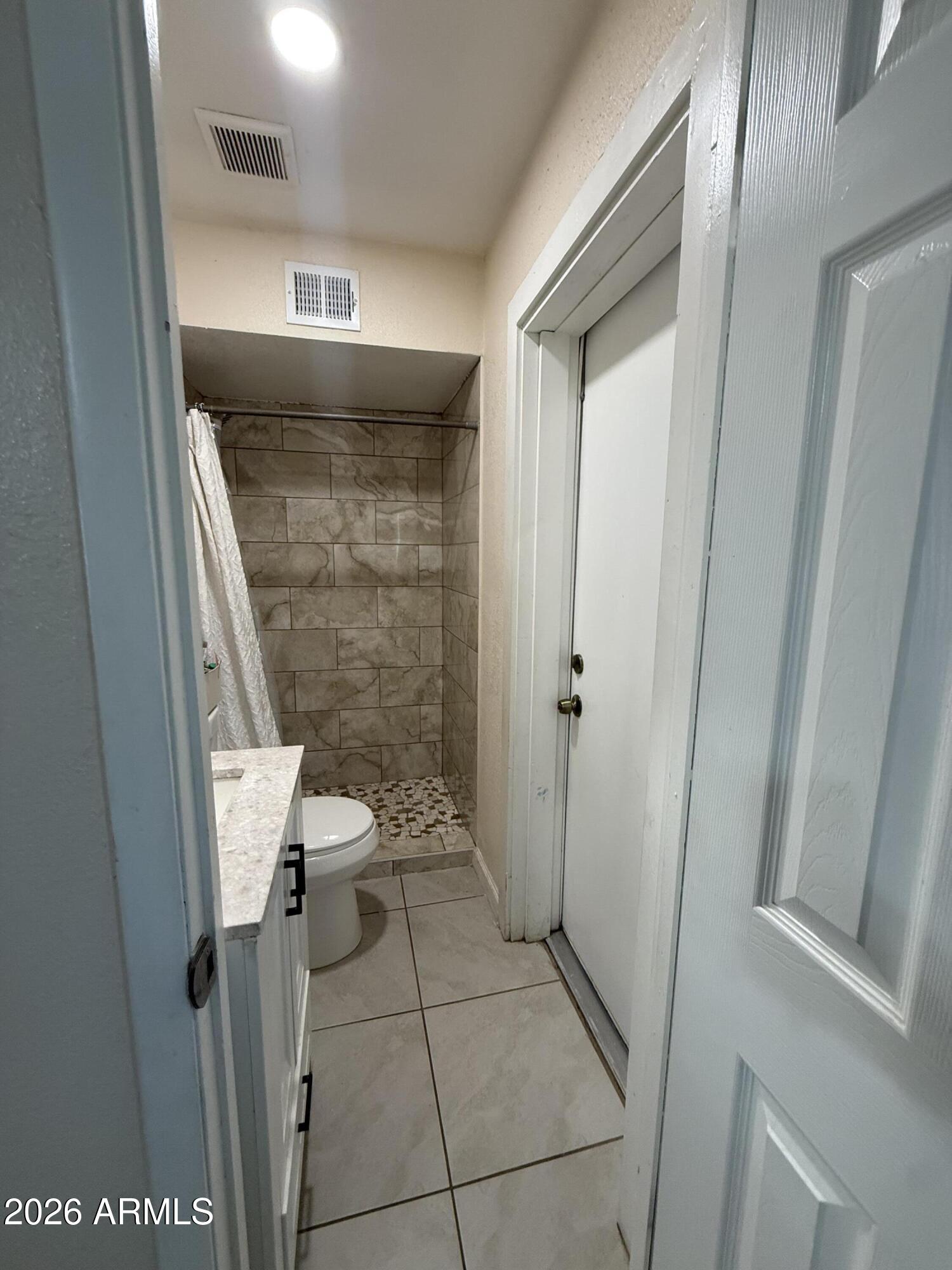 8219 West Piccadilly Road Phoenix, AZ 85033 - Photo 26 of 37 IMG_3295 2